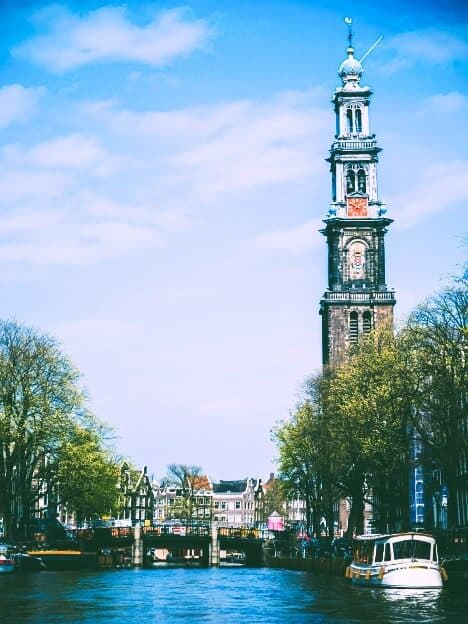 Flights to Amsterdam (AMS)