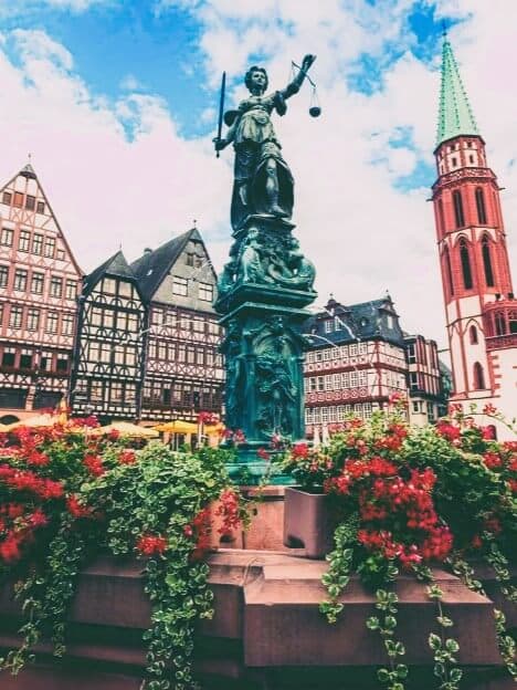 Flights to Frankfurt (FRA)